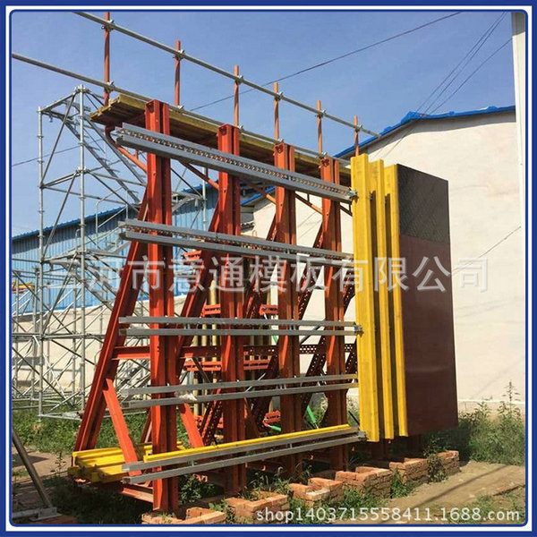 單側支架及鋼框墻模